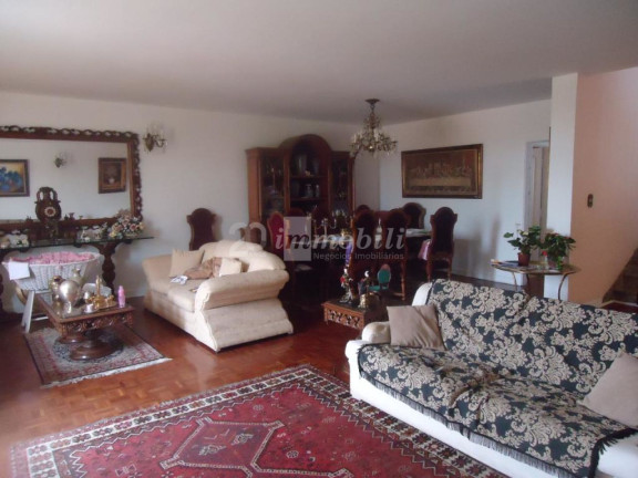 Imagem Casa com 3 Quartos à Venda, 274 m² em Pacaembu - São Paulo