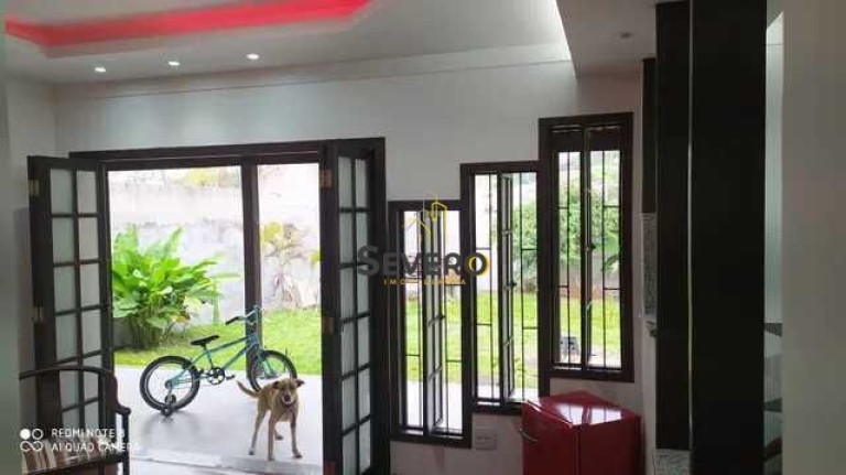 Imagem Casa com 5 Quartos à Venda, 455 m² em Engenho Do Roçado - São Gonçalo