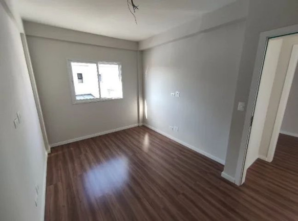 Imagem Sobrado com 3 Quartos à Venda, 180 m² em Portão - Curitiba