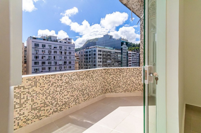 Imagem Apartamento com 3 Quartos à Venda, 133 m² em Copacabana - Rio De Janeiro