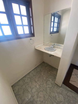 Imagem Casa com 3 Quartos à Venda, 257 m² em Centro - Araruama Imagem Casa com 3 Quartos à Venda, 257 m² em Centro - Araruama