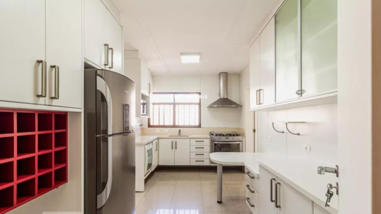 Imagem Imóvel com 3 Quartos à Venda, 230 m² em Moema - São Paulo