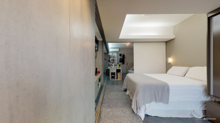 Imagem Imóvel com 1 Quarto à Venda, 46 m² em Centro Histórico - Porto Alegre Imagem Imóvel com 1 Quarto à Venda, 46 m² em Centro Histórico - Porto Alegre
