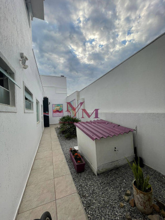Imagem Sobrado com 4 Quartos à Venda, 300 m² em Gaivotas - Matinhos