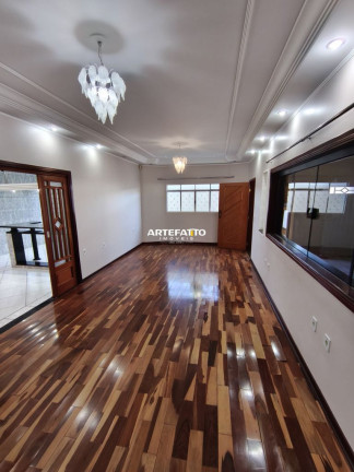 Casa com 3 Quartos à Venda, 237 m² em Jardim Barão - Franca