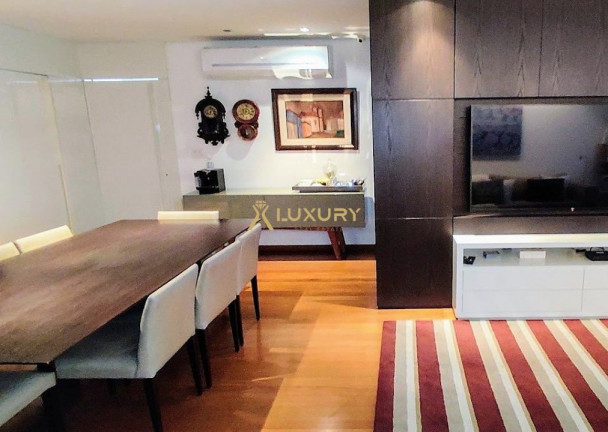 Imagem Imóvel com 4 Quartos à Venda, 200 m² em Lourdes - Belo Horizonte