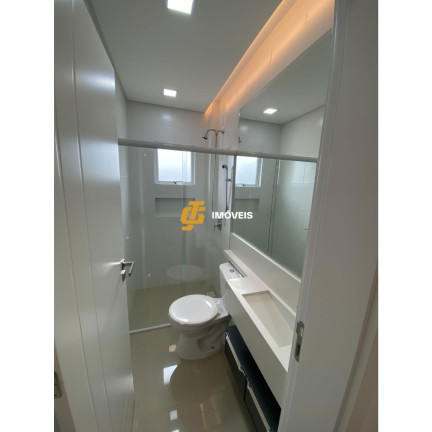Imagem Apartamento com 2 Quartos à Venda, 65 m² em Tabuleiro - Camboriú