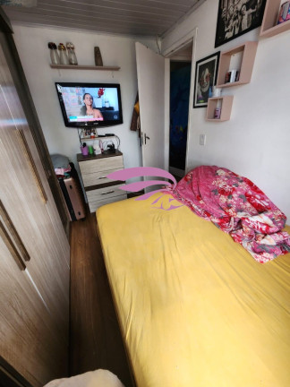 Imagem Imóvel com 2 Quartos à Venda, 45 m² em Sítio Cercado - Curitiba Imagem Imóvel com 2 Quartos à Venda, 45 m² em Sítio Cercado - Curitiba