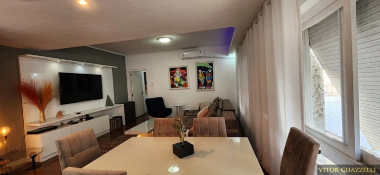 Imóvel com 3 Quartos à Venda,  em Independência - Porto Alegre