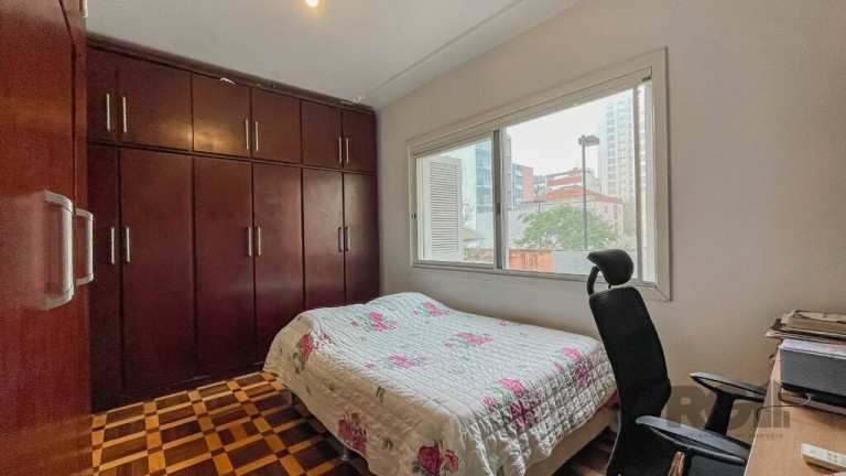 Imagem Apartamento com 3 Quartos à Venda, 82 m² em Menino Deus - Porto Alegre Imagem Apartamento com 3 Quartos à Venda, 82 m² em Menino Deus - Porto Alegre