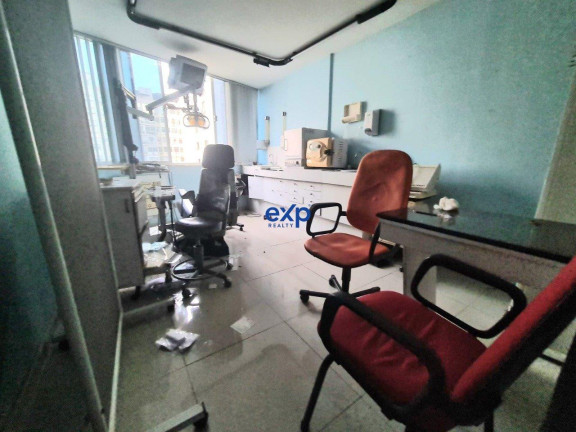 Imagem Apartamento com 1 Quarto à Venda, 35 m² em Copacabana - Rio De Janeiro