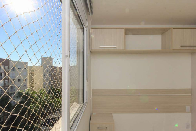 Imagem Apartamento com 2 Quartos à Venda, 58 m² em Vila Nova - Porto Alegre