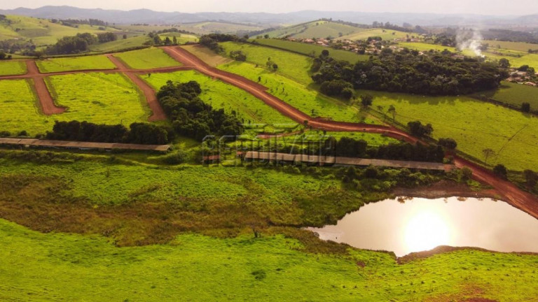 Imagem Terreno à Venda, 1.000 m² em Lagos De Santa Helena - Bragança Paulista Imagem Terreno à Venda, 1.000 m² em Lagos De Santa Helena - Bragança Paulista