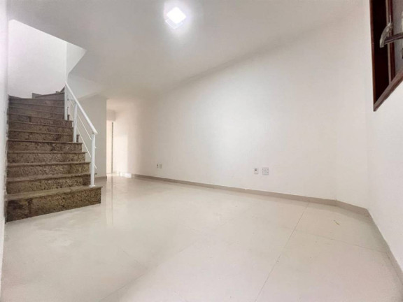 Imagem Casa com 2 Quartos à Venda, 133 m² em Maracanã - Praia Grande Imagem Casa com 2 Quartos à Venda, 133 m² em Maracanã - Praia Grande