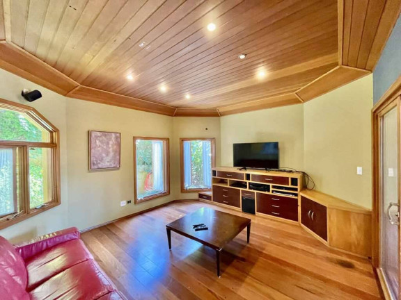 Imagem Casa com 5 Quartos à Venda, 608 m² em Palos Verdes - Carapicuíba