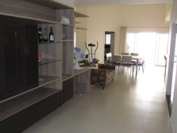 Imagem Casa com 3 Quartos à Venda, 2.400 m² em Centro - Araçoiaba Da Serra Imagem Casa com 3 Quartos à Venda, 2.400 m² em Centro - Araçoiaba Da Serra