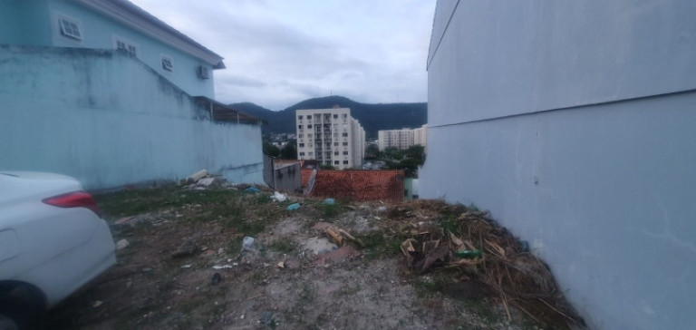 Imagem Terreno à Venda, 250 m² em Taquara - Rio De Janeiro Imagem Terreno à Venda, 250 m² em Taquara - Rio De Janeiro