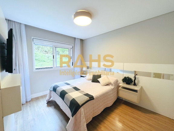 Imagem Apartamento com 4 Quartos à Venda, 250 m² em Atiradores - Joinville Imagem Apartamento com 4 Quartos à Venda, 250 m² em Atiradores - Joinville