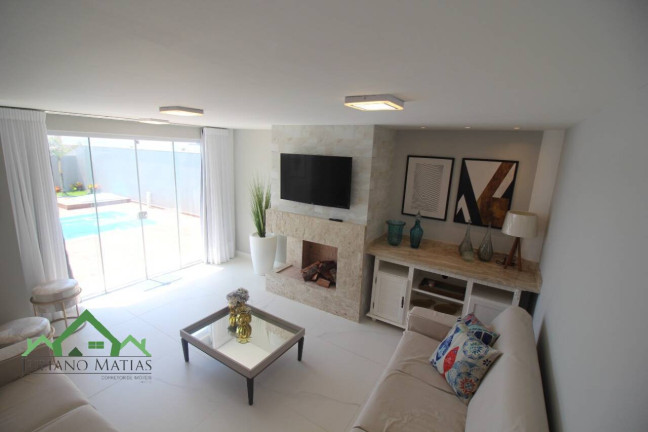 Imagem Sobrado com 5 Quartos à Venda, 204 m² em Itajuba - Barra Velha