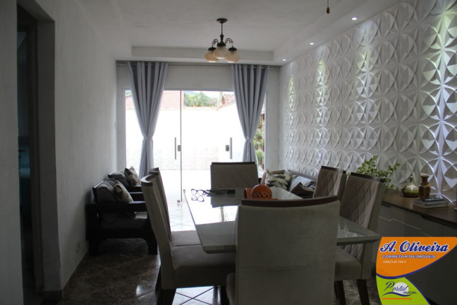Imagem Casa com 4 Quartos à Venda, 250 m² em Perequê Açu - Ubatuba Imagem Casa com 4 Quartos à Venda, 250 m² em Perequê Açu - Ubatuba