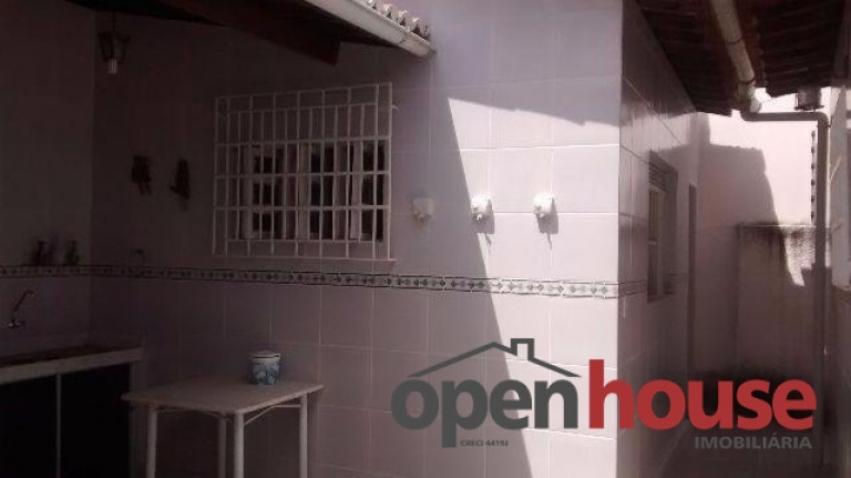 Imagem Casa com 3 Quartos à Venda, 180 m² em Nova Parnamirim - Parnamirim