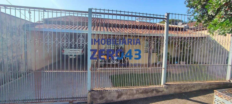 Imagem Casa com 3 Quartos à Venda, 148 m² em Conjunto Habitacional Milton Gavetti - Londrina Imagem Casa com 3 Quartos à Venda, 148 m² em Conjunto Habitacional Milton Gavetti - Londrina