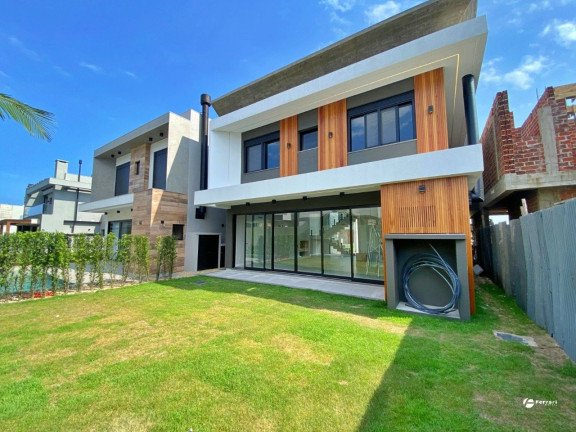Imagem Casa de Condomínio com 4 Quartos à Venda, 210 m² em Xangri-la - Xangri-lá