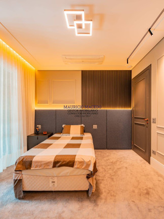 Imagem Casa com 6 Quartos à Venda, 1.260 m² em Alphaville - Santana De Parnaíba Imagem Casa com 6 Quartos à Venda, 1.260 m² em Alphaville - Santana De Parnaíba