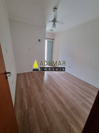 Imagem Casa com 3 Quartos à Venda, 160 m² em Centro - Diadema Imagem Casa com 3 Quartos à Venda, 160 m² em Centro - Diadema
