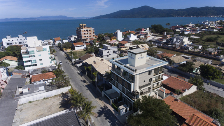 Imagem Cobertura com 3 Quartos à Venda, 113 m² em Bombinhas - Bombinhas