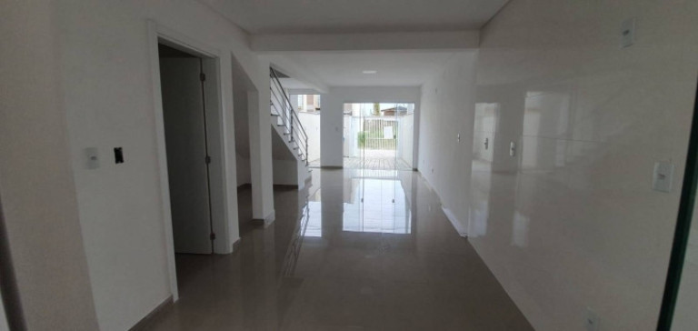 Imagem Sobrado com 2 Quartos à Venda, 89 m² em Balneário Piçarras - Piçarras Imagem Sobrado com 2 Quartos à Venda, 89 m² em Balneário Piçarras - Piçarras