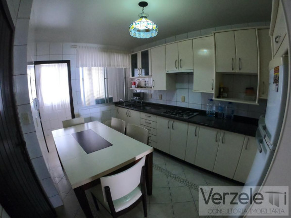 Imagem Apartamento com 3 Quartos à Venda, 142 m² em Centro - Balneário Camboriú
