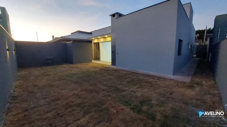 Imagem Casa com 3 Quartos à Venda, 138 m² em Jardim Cristhais - Dourados Imagem Casa com 3 Quartos à Venda, 138 m² em Jardim Cristhais - Dourados