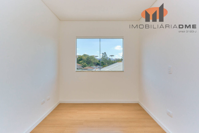 Imagem Sobrado com 3 Quartos à Venda, 100 m² em Santa Felicidade - Curitiba
