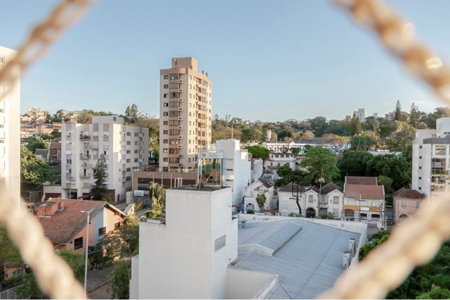 Imagem Imóvel com 3 Quartos à Venda, 100 m² em Menino Deus - Porto Alegre Imagem Imóvel com 3 Quartos à Venda, 100 m² em Menino Deus - Porto Alegre