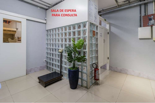 Imagem Imóvel Comercial à Venda, 300 m² em Vila Ipiranga - Porto Alegre Imagem Imóvel Comercial à Venda, 300 m² em Vila Ipiranga - Porto Alegre