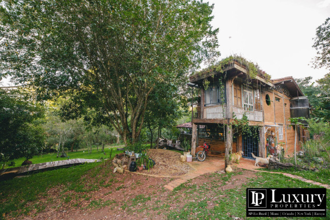 Imagem Terreno à Venda, 35 m² em Serrinha - Bragança Paulista Imagem Terreno à Venda, 35 m² em Serrinha - Bragança Paulista