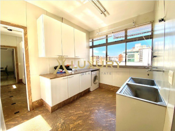 Imagem Imóvel com 4 Quartos à Venda, 574 m² em Centro - Belo Horizonte