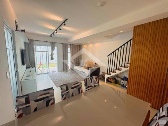 Imagem Casa com 4 Quartos à Venda, em Recreio Dos Bandeirantes - Rio De Janeiro Imagem Casa com 4 Quartos à Venda, em Recreio Dos Bandeirantes - Rio De Janeiro