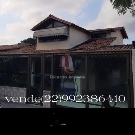 Imóvel com 4 Quartos à Venda, 158 m² em Cabo Frio
