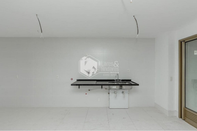 Imagem Apartamento com 3 Quartos à Venda, 149 m² em Moema - São Paulo Imagem Apartamento com 3 Quartos à Venda, 149 m² em Moema - São Paulo