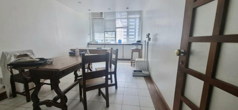Imagem Apartamento com 1 Quarto à Venda, 45 m² em Copacabana - Rio De Janeiro Imagem Apartamento com 1 Quarto à Venda, 45 m² em Copacabana - Rio De Janeiro