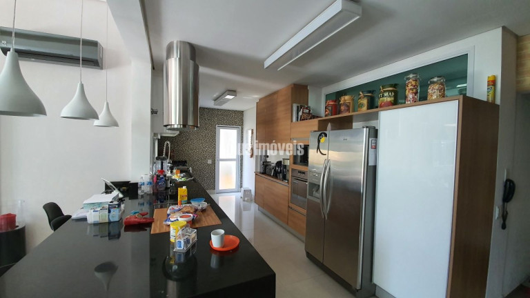 Imagem Casa com 4 Quartos à Venda, 490 m² em Jardim Prudência - São Paulo