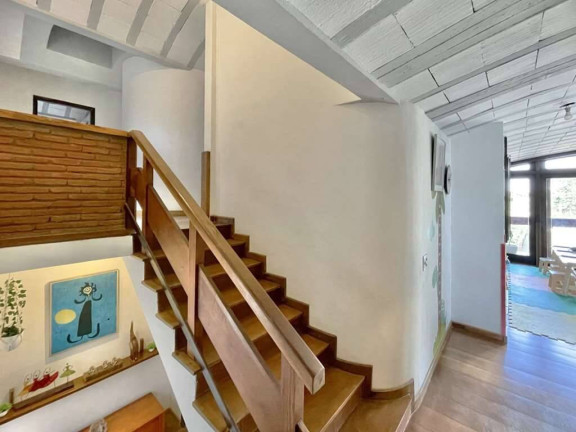 Imagem Casa com 3 Quartos à Venda, 398 m² em Condomínio Iolanda - Taboão Da Serra