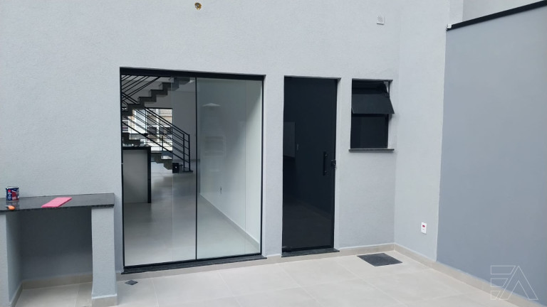 Imagem Casa com 3 Quartos à Venda, 112 m² em Jardim Maristela - Atibaia Imagem Casa com 3 Quartos à Venda, 112 m² em Jardim Maristela - Atibaia