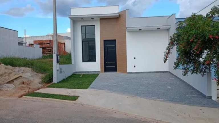 Casa com 3 Quartos à Venda, 100 m² em Horto Florestal - Sorocaba