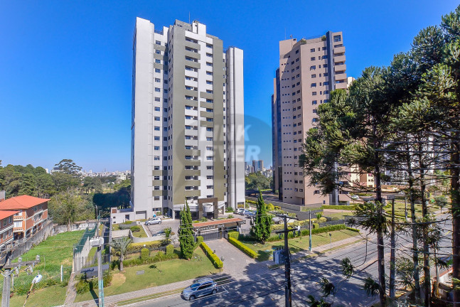 Imagem Apartamento com 3 Quartos à Venda, 92 m² em Bacacheri - Curitiba