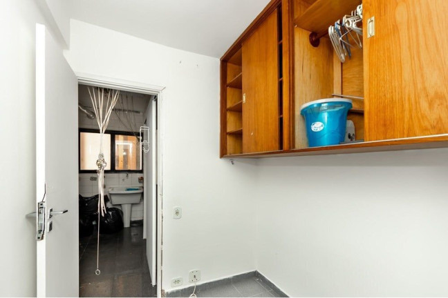 Imagem Apartamento com 3 Quartos à Venda, 97 m² em Moema - São Paulo