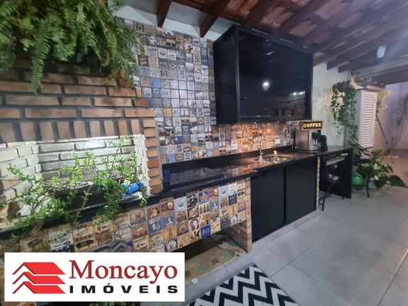 Casa com 3 Quartos à Venda, 297 m² em Indaiá - Caraguatatuba