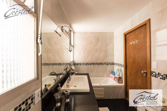 Imagem Apartamento com 4 Quartos à Venda, 240 m² em Santa Cecília - São Paulo